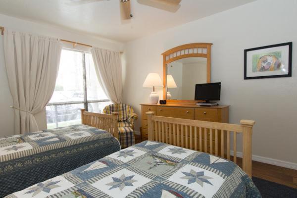 Runaway Bay Two Bedroom Apartment, Unit 147 Bradenton Beach Εξωτερικό φωτογραφία